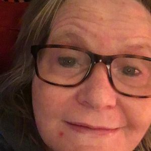 Meet your Posher, Janet